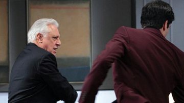 César confirma roubo e dá tapa na cara de Félix - TV Globo