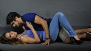 Sabrina Sato e Caio Castro "se pegam" em ensaio fotográfico sensual - Francisco Cepeda/AgNews