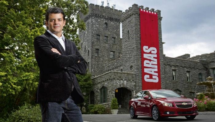 No Castelo de CARAS em Tarrytown, ele se prepara para passeio a bordo do Chevrolet Cruze. - Fernando Lemos, Produção: Claudio Lobato