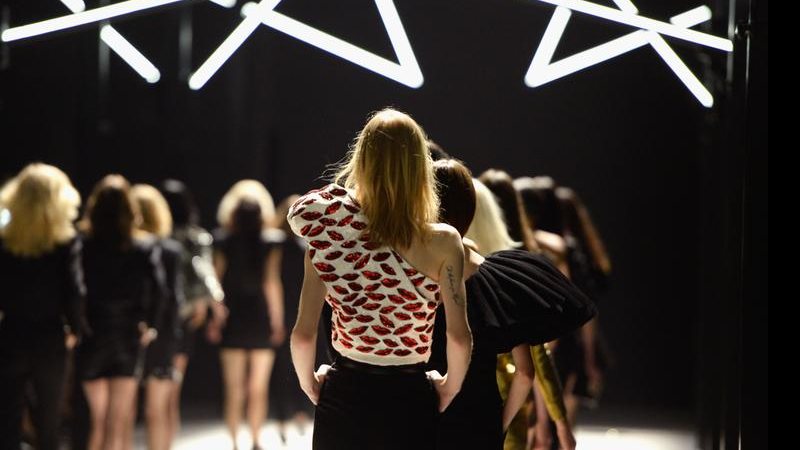 A semana de moda de Paris vista com novos olhos - Getty Images