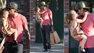 David Beckham enche Harper Seven de beijos em Los Angeles - Foto-montagem