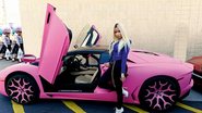 Fashionista Nicki Minaj lança coleção de roupas assinadas por ela - Kevork Djamsezan/ Reuters