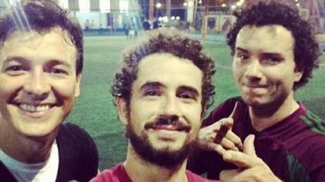 Marco Luque, Rodrigo Faro e Felipe Andreoli jogam futebol juntos - Instagram/Reprodução
