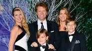 Jon Bon Jovi e família - Karwai Tang/Wireimage E Dave J Hogan/Centrepoint/Getty Images