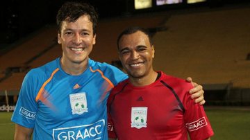Rodrigo Faro participa de jogo beneficente ao lado de Denílson - Thiago Duran/AgNews