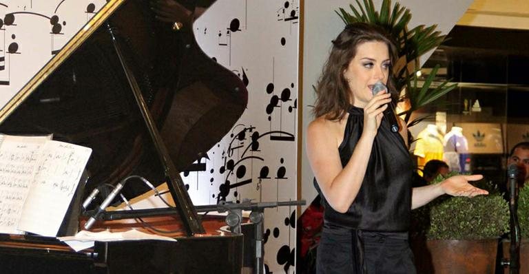 Alessandra Maestrini volta aos palcos no Rio de Janeiro com show ‘Drama’n Jazz’ - Rodrigo dos Anjos/AgNews