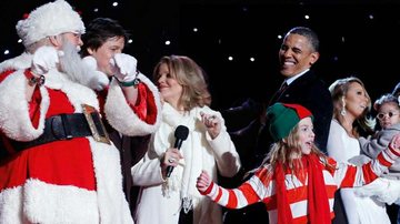 Obama e sua família inauguram a tradicional árvore de natal da Casa Branca - Kevin Lamarque/Reuters