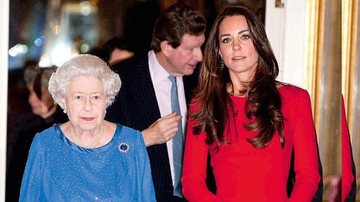 Kate Middleton e Elizabeth II são anfitriãs de evento - David Crump/ Reuters