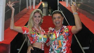 Após curtir praia com o namorado, Bárbara Evans curte camarote com David Brazil - Rodrigo dos Anjos/AgNews