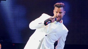 Ricky Martin embala fãs durante show VIP no Uruguai - Fernando Gutierrez