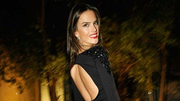 Alessandra Ambrosio atrai os flashes em São Paulo - Luciana Prézia