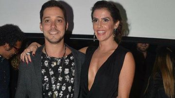 Deborah Secco e o namorado, Bruno Torres, no SPFW - Caio Duran / AgNews