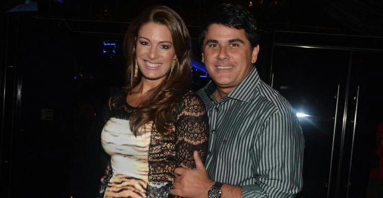 Elaine Mickely comemora aniversário de casamento com César Filho - Caio Duran/Ag. News