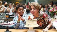 Astrid Fontenelle comemora aniversário ao lado do herdeiro, Gabriel, e amigas - Manuela Scarpa/Photo Rio News