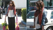 Mila Kunis exibe barriguinha de grávida em ida ao mercado - Grosby Group