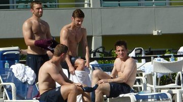 Seleção inglesa curte piscina em hotel do Rio de Janeiro - AKM-GSI