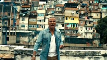 Alexandre Pires lança clipe da música 'Dar Um Jeito' - YouTube/Reprodução