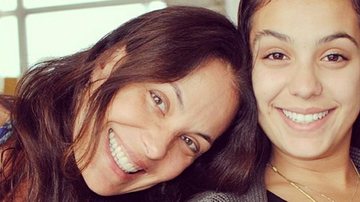 Filha da Carolina Ferraz surpreende em semelhança física com a mãe - Instagram/Reprodução