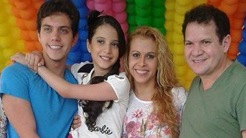 Joelma e Chimbinha com Yago e Yasmin - Divulgação