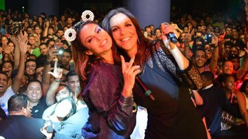 Ivete Sangalo canta com Alinne Rosa durante show em Salvador - Felipe Souto Maior / AgNews