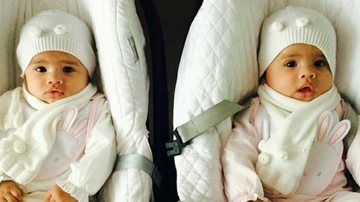 Dentinho mostra foto das filhas gêmeas com roupa de coelhinho - Instagram/Reprodução