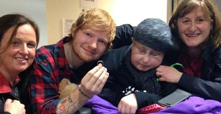Ed Sheeran realiza sonho de fã que enfrenta o câncer - Facebook / Reprodução