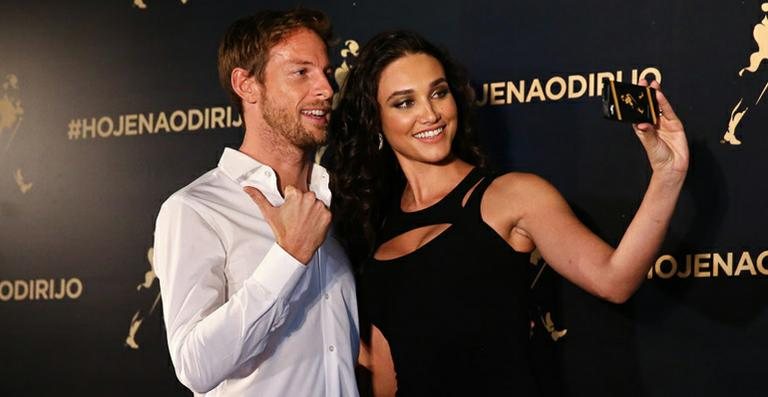 Jenson Button e Débora Nascimento - Manuela Scarpa / Photo Rio News