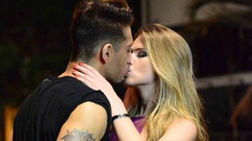 Lucas Lucco beija cinco mulheres na Avenida Paulista - Leo Franco/ AgNews