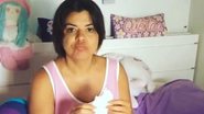 Sem maquiagem, Mara Maravilha canta hit da tapioca na cama - Instagram/Reprodução