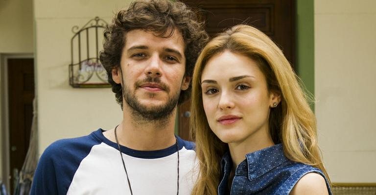 Jayme Matarazzo e Isabelle Drummond são Pedro e Júlia em 'Sete Vidas' - Globo/João Miguel Júnior