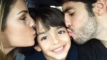 Kaká e Carol Celico dão beijo duplo em Luca - Instagram/Reprodução