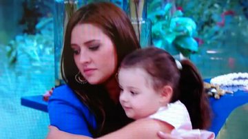 Tamires e a filha, Maya, participam do Mais Você - TV Globo/Reprodução