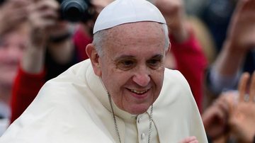 Papa Francisco estava dentro do papamóvel quando foi surpreendido - Getty Images