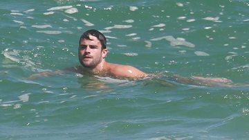 Rafael Licks: Banho de mar neste sábado (11) - Dilson Silva/AgNews