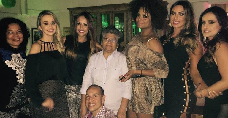 Marlene Mattos faz festa para comemorar os 75 anos - Delson Silva/AgNews