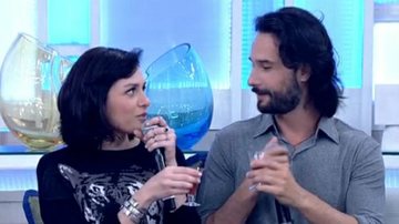 Mônica Iozzi e Rodrigo Santoro - TV Globo/Reprodução