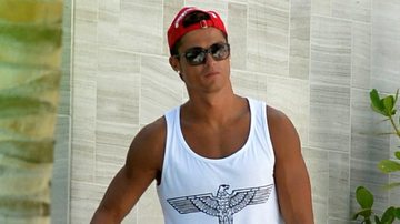 Cristiano Ronaldo exibe saúde de dar inveja durante férias em Miami - AKM-GSI/Splash