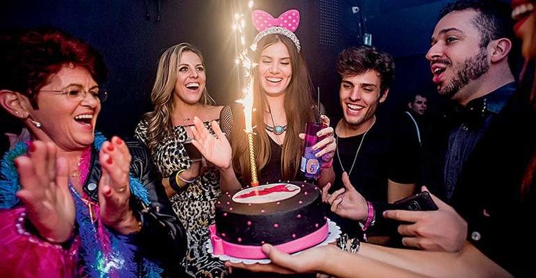 Aniversário de Camila Queiroz - DIEGO BATISTA / WE LOVE PHOTO!