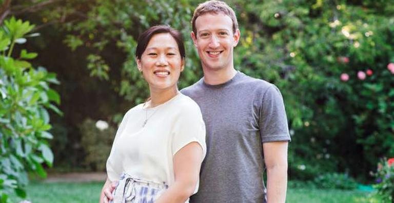 Mark Zuckerberg, e a mulher, Priscilla Chan - Reprodução / Facebook