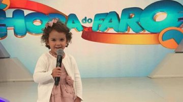 Helena, filha de Rodrigo Faro, rouba a cena em gravação na TV - Instagram/Reprodução