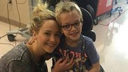 Jennifer Lawrence visita hospital infantil - Reprodução/Facebook
