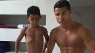 Cristiano Ronaldo e o filho, Jr. - Reprodução/ Instagram