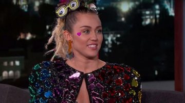 Miley Cyrus no programa Jimmy Kimmel - Reprodução