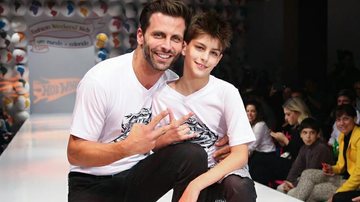 Henri Castelli com o filho, Lucas - Manuela Scarpa / Photo Rio News
