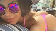 Só de biquíni, Andressa Ferreira posa tomando sol - Instagram/Reprodução