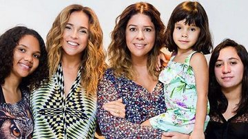 Daniela Mercury e Malu Verçosa posaram com as filhas Alice, Bela e Marcia - Instagram/Reprodução