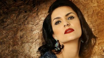 Atriz Paula Barbosa investe na carreira de cantora - Cristina Granato