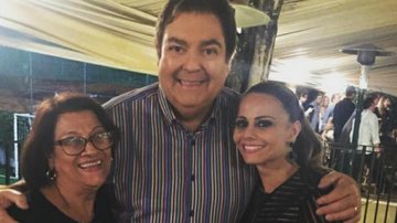 Viviane Araújo com Dona Neusa e Fausto Silva - Instagram/Reprodução