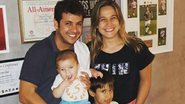 Fernanda Gentil posa com a família reunida - Instagram/Reprodução