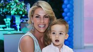 Ana Hickmann e o filho, Alexandre Jr. - Manuela Scarpa/Brazil News